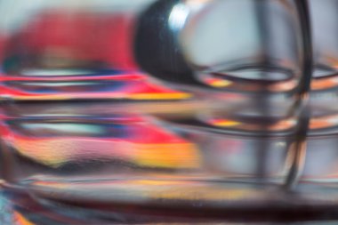 Kalın cam soyutlama 