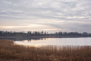 Sonbahar göl günbatımı gökyüzü