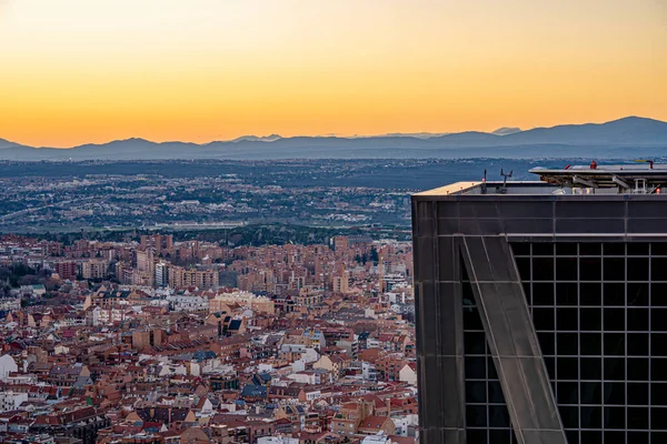 Výhled Jeho Budovy Světla Zaměstnanců Madrid Jeho Budovami — Stock fotografie