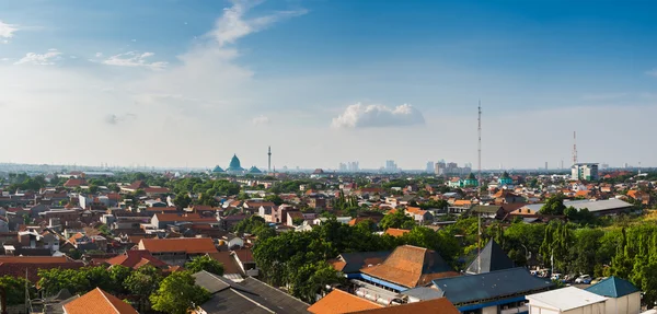 Városkép a Surabaya — Stock Fotó