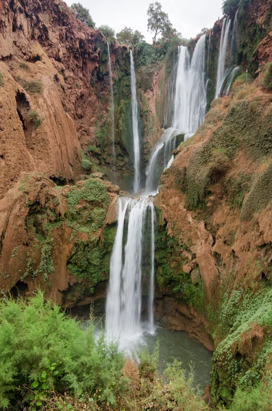 Ouzoud водоспадів в Grand Атлас села Tanaghmeilt — стокове фото