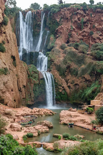 Ouzoud водоспадів в Grand Атлас села Tanaghmeilt — стокове фото