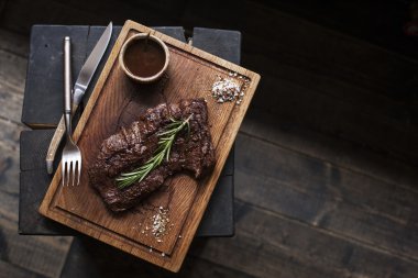 Sığır eti biftek. Baharat - Stoc Marine Izgara Barbekü sığır eti parçası