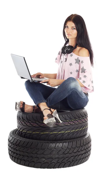 Delivery car wheels — Stock Photo, Image