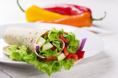 Vejetaryen salata Tortilla saran