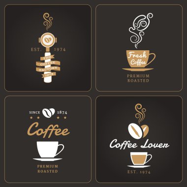 Dikey kahve dükkanı rozetleri ve etiketleri kümesi