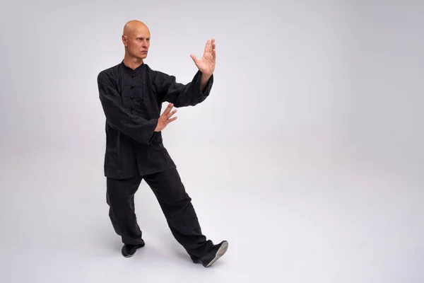 Wushu Master Dalam Proses Pelatihan — Stok Foto