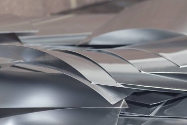Sanayi alüminyum metal yığını. Küçük ve ince üretim atığı parçaları