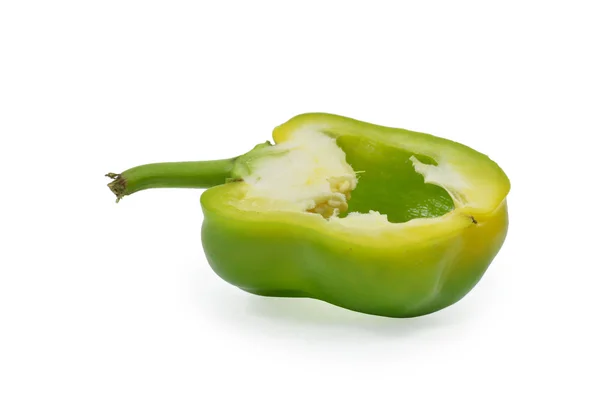 Helft van een groene paprika — Stockfoto