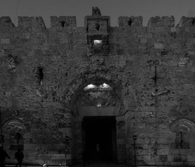 Siyah beyaz Zion Kapısı, Kudüs