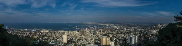 Panoramic view of Haifa and Haifa bay — Stock Photo, Image