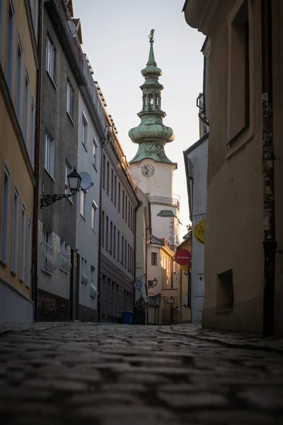 Bratislava Eslovaquia Abr 2020 Calles Vacías Bratislava Durante Pandemia Coronavirus —  Fotos de Stock