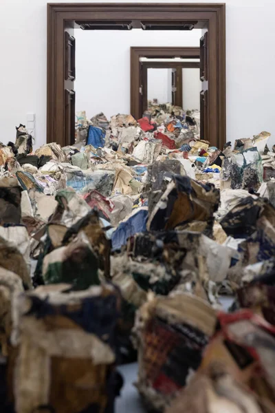 Bratislava Slovakia Jan 2020 Sculptures Installations Made Out Countless Books — Stock Photo, Image