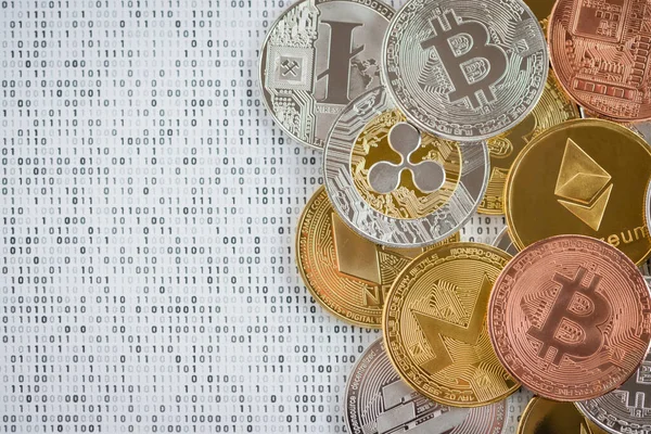 Crypto Currency Coin Bitcoin Litecoin Dash Etherly Monero Ioata Ripple — 스톡 사진