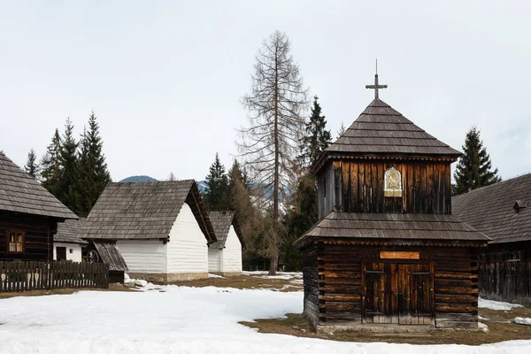 Slovakya Nın Pribylina Kentindeki Liptov Köyü Açık Hava Müzesinde Çan — Stok fotoğraf