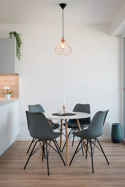 Mesa Comedor Junto Cocina Casa Contemporánea — Foto de Stock