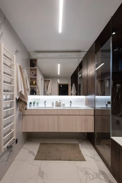 Interior Baño Casa Moderna — Foto de Stock