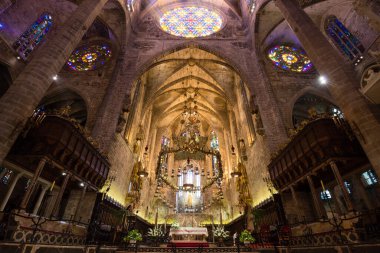 PALMA DE MALLORCA, SPAIN - SEP 30, 2018: Gothic style of interior in Cathedral of Santa Maria of Palma (La Seu) in Palma de Mallorca, Spain