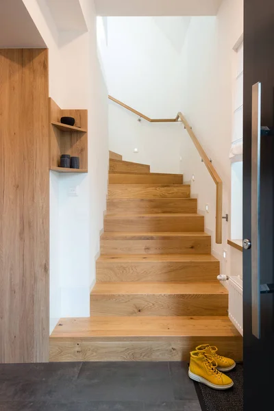 Escalera Madera Casa Moderna — Foto de Stock