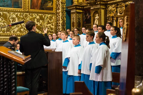Lluc Mallorca Spain Oct 2018 Blauets Lluc Choir Singing Basilica — 스톡 사진