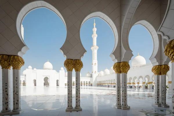 Grande Moschea Sheikh Zayed Abu Dhabi Emirati Arabi Uniti — Foto Stock