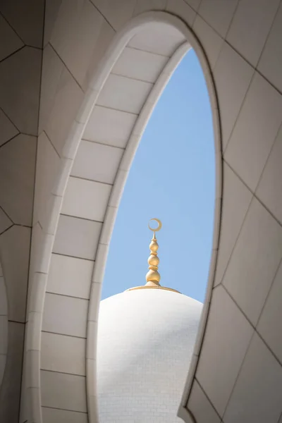 Dubai Emiratos Árabes Unidos Febrero 2018 Mezquita Sheikh Zayed Abu —  Fotos de Stock