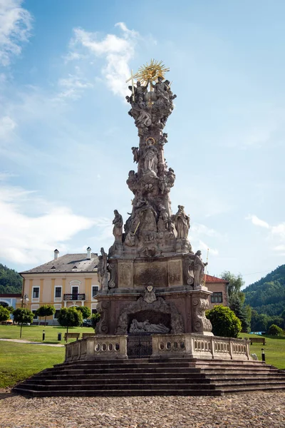 Baroque Holy Trinity Plague Column Central Square Kremnica Slovakia — Foto de Stock