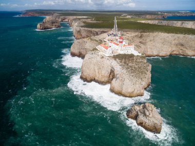 Saint Vincent Burnu 'ndaki Sagres Deniz Feneri (Cabo Sao Vicente) - Avrupa kıtasının en güneybatı noktası, Algarve, Portekiz