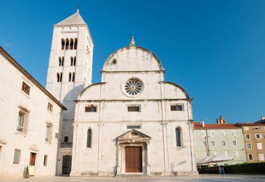 1066 yılından itibaren Hırvatistan 'ın Zadar kentindeki St. Mary Manastırı ve antik Roma Forumu' nun doğu yakasındaki St. Mary Kilisesi.