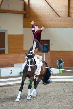 PEZINOK, SLOVAKIA - 18 Haziran 2017: Avusturya 'dan Dominik Eder 18 Haziran 2017 tarihinde Slovakya' nın Pezinok kentinde yapılan Kasa yarışması finalinde görev aldı