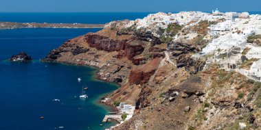 Yunanistan 'ın Santorini adasındaki Oia köyü manzarası