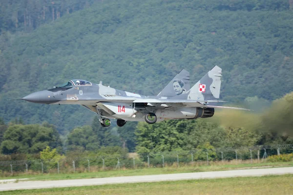 Sliac Eslovaquia Agosto Vuelo Del Mig Fulcrum Las Fuerzas Aéreas —  Fotos de Stock