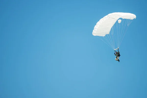 Senec Slovaquie Mai Parachutiste Dans Les Airs Lors Célébration Journée — Photo