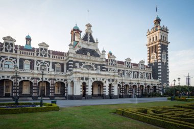 Dunedin tren istasyonu, Dunedin, Yeni Zelanda 'nın güney adası.