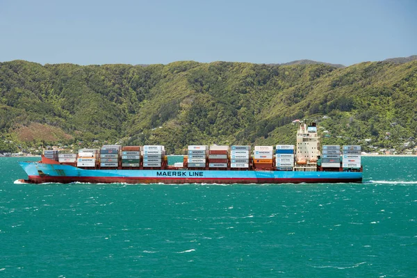 Wellington Nueva Zelanda Dic 2015 Embarcación Contenedores Olga Maerskon Navegando — Foto de Stock
