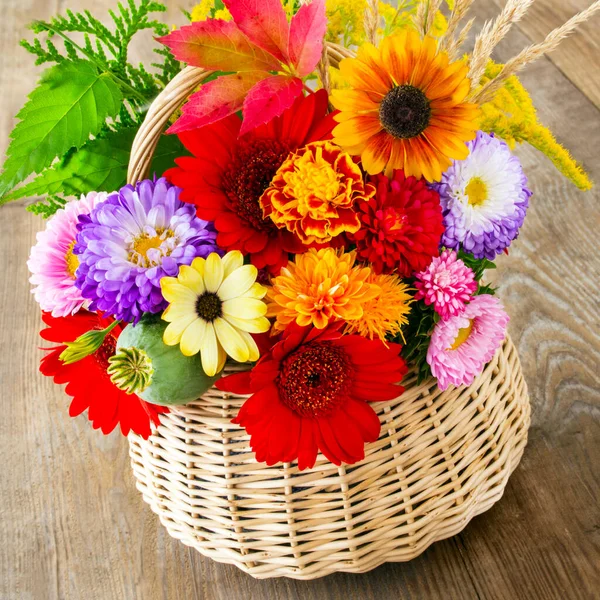 Varouos Colorful Flowers Basket Decoration — Stock Photo, Image