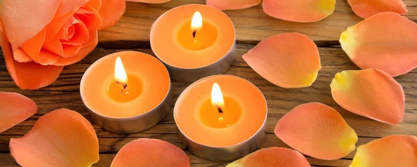 Candles Roses Close — Stock Photo, Image