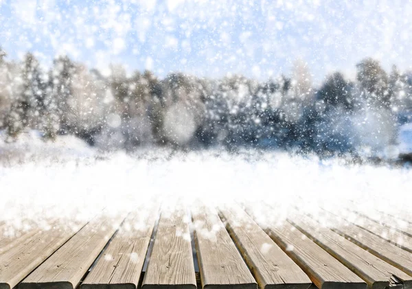 Zimní Krajina Sněhem Jedlemi Vánoce Nový Rok Pozadí Dřevěnou Podlahou — Stock fotografie