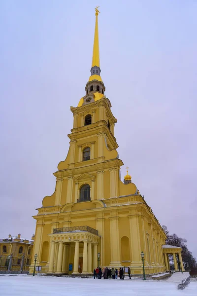 Peter Paul Cathedral Saint Petersburg Russia Cloudy Spring Day Majestic — Stock Photo, Image