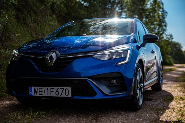 Renault Clio Een Supermini Auto Segment Geproduceerd Door Franse Autofabrikant — Stockfoto