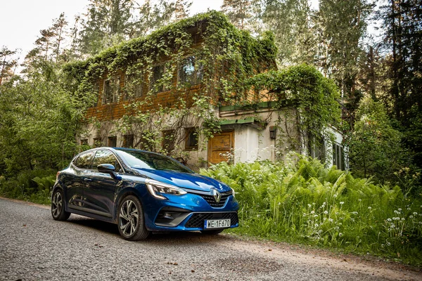 Renault Clio Een Supermini Auto Segment Geproduceerd Door Franse Autofabrikant — Stockfoto