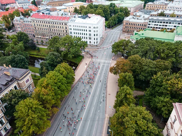 Menschenmassen Laufen Zentrum Von Riga Riga Marathon Luftaufnahme Von Oben — Stockfoto