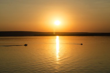 Güzel bir gün batımı 