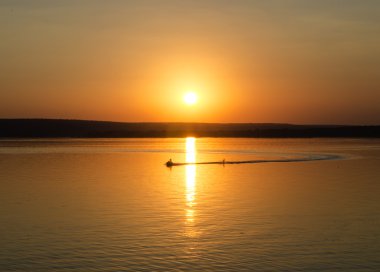 Güzel bir gün batımı 
