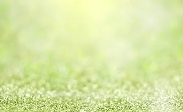 Yeşil ışık sönmesi, yaz arkaplanı.