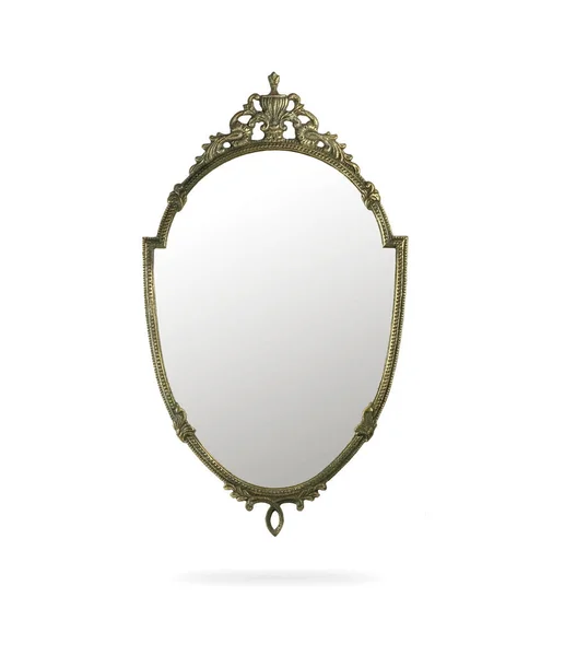 Beyaz arkaplanda izole edilmiş klasik metal oval çerçeve