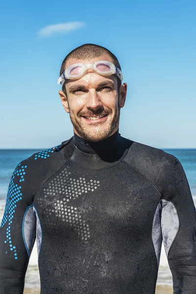 Freischwimmer-Porträt am Strand — Stockfoto