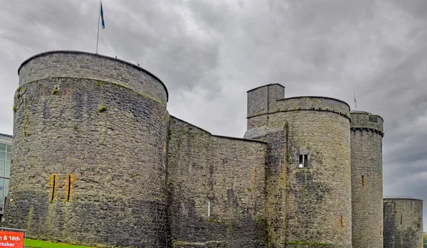 爱尔兰利默里克国王Jhons城堡 — 图库照片