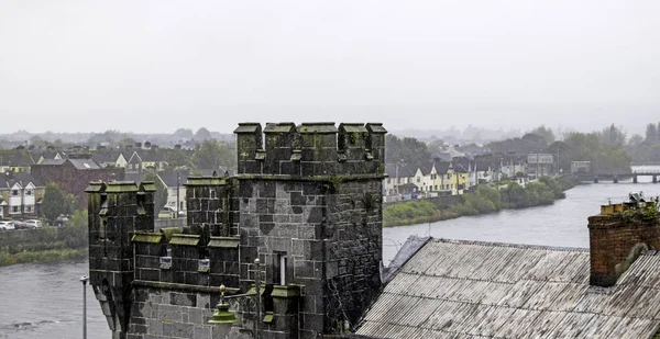 爱尔兰利默里克的唐璜城堡塔 — 图库照片