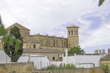 Osuna, Seville, Endülüs, İspanya 'daki Nuestra Senora de la Asuncion Kilisesi' nin muhteşem görüntüsü.